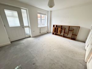 Lounge- click for photo gallery
